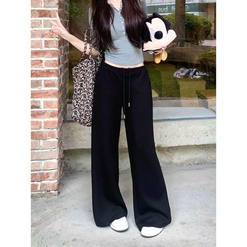 Low Waist Plain Loose-Fit Wide-Leg Sweatpants Product Image