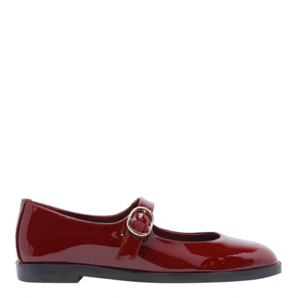 STUART WEITZMAN Flats In Red Product Image