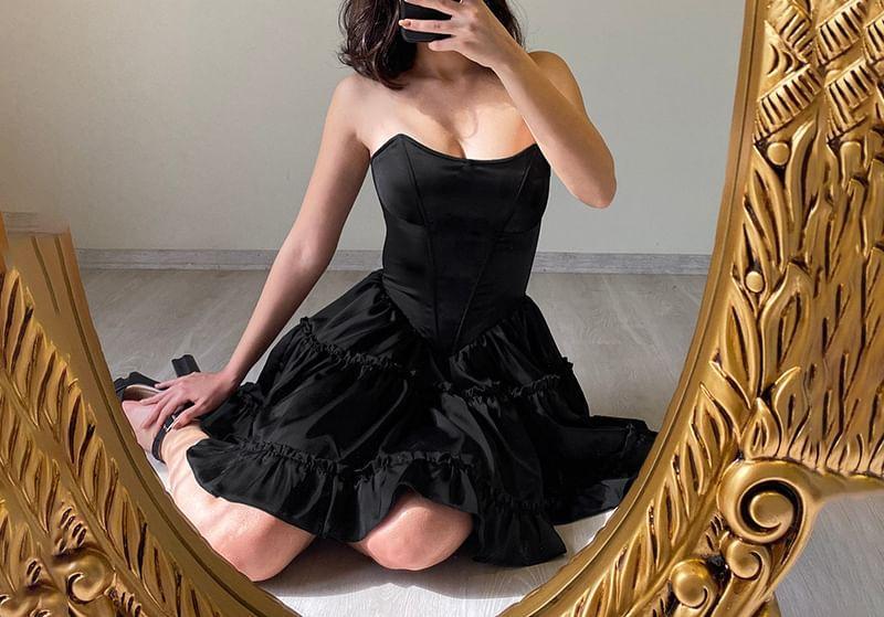 Strapless Sweetheart Neck Plain Ruffle Trim A-Line Mini Dress Product Image