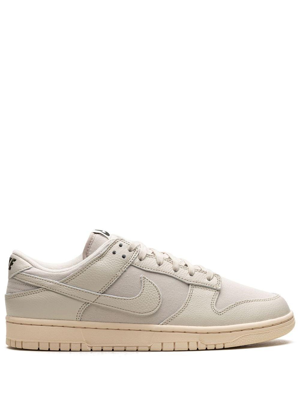 Dunk Low Retro Prm Light Orewood Brown/light Orewood Brown Dz2538-100 Men's In Grey Product Image