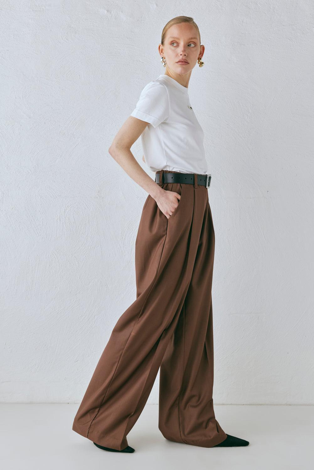 Zola Pants Chocolate Product Image