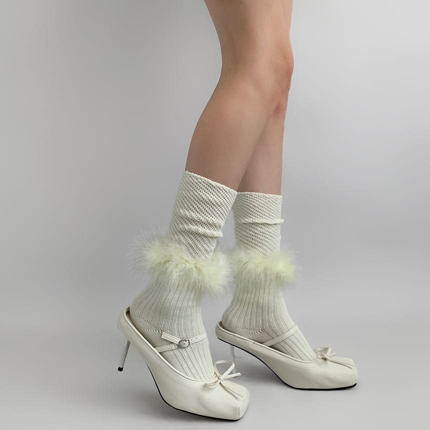 Plain Fluffy Trim Mid-Calf Socks Product Image