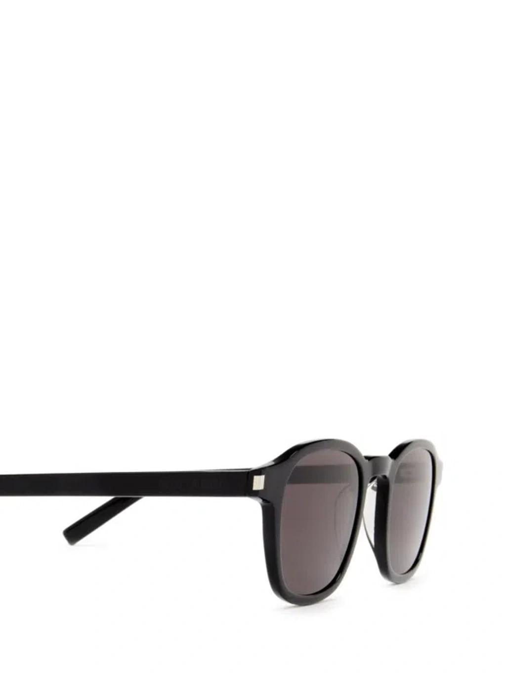 Eyewear Sunglasses In Black Product Image