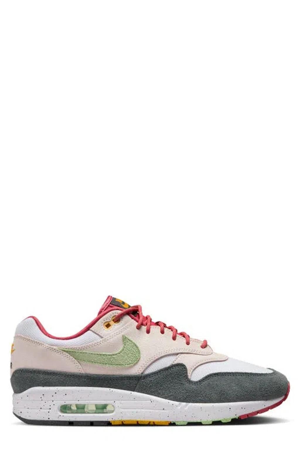 Air Max 1 Sneaker In Pink Product Image