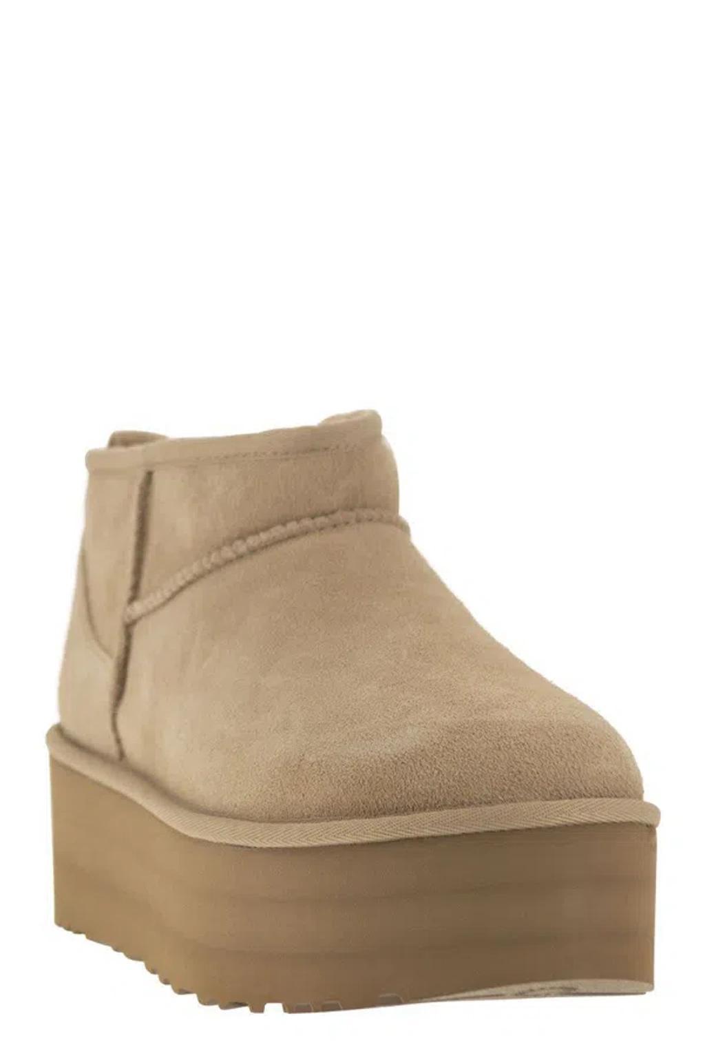 UGG Boots In Beige Product Image