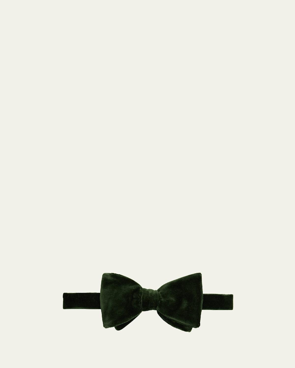 Mens Pre-Tied Velvet Bow Tie Product Image