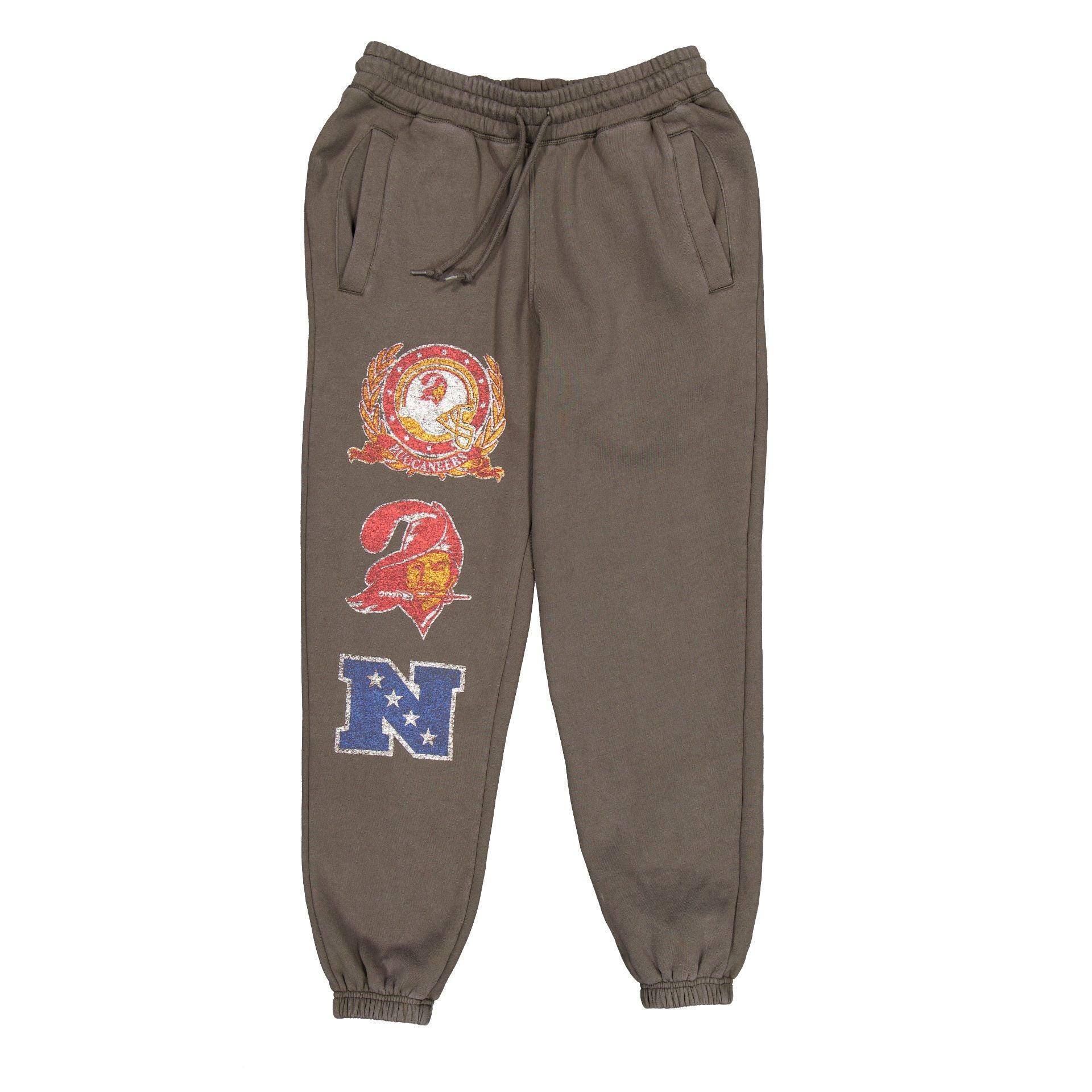 Tampa Bay Buccaneers Oversized Essentials Sweatpants Male Product Image