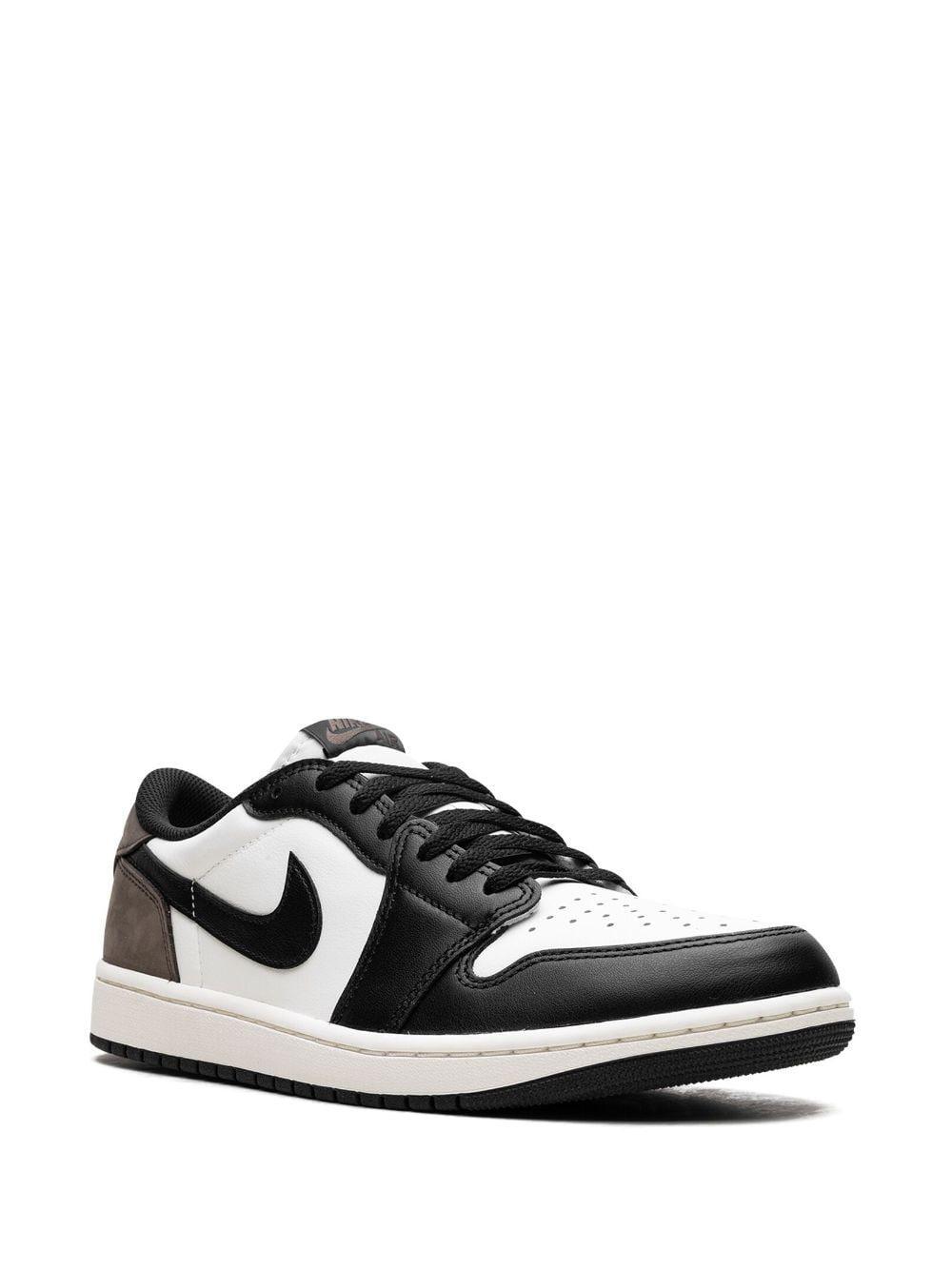 Air Jordan 1 Low OG "Mocha" sneakers Product Image