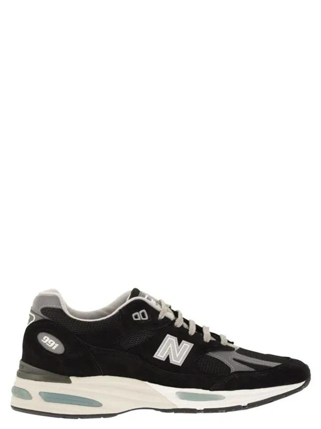 NEW BALANCE 991v2 - Sneakers In Black Product Image