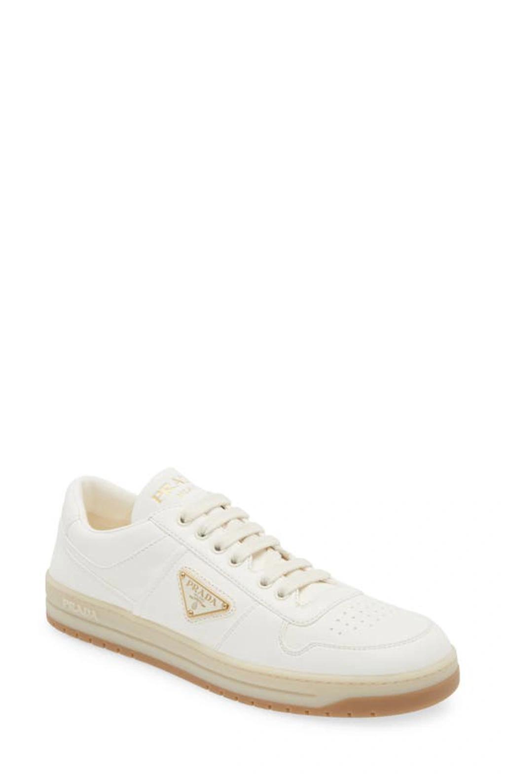 Downtown Sneaker In White Product Image