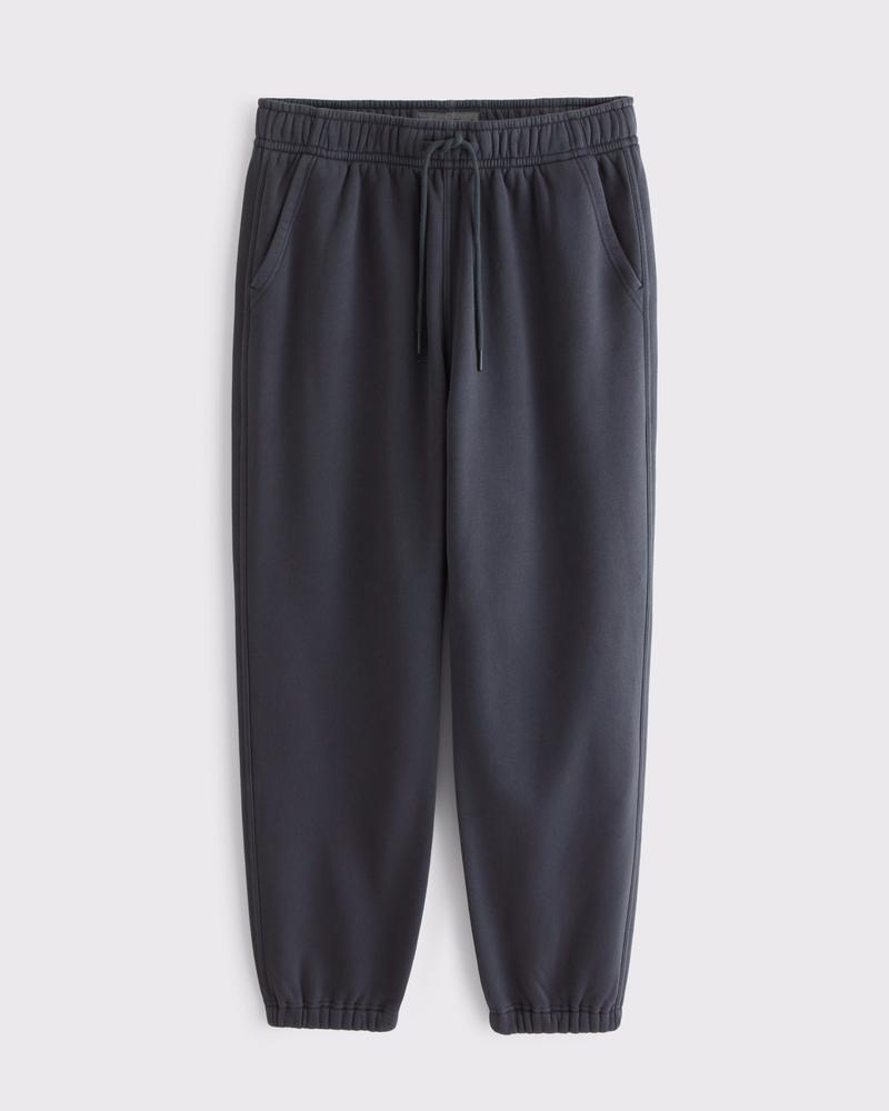 Essential Sweatpant Product Image