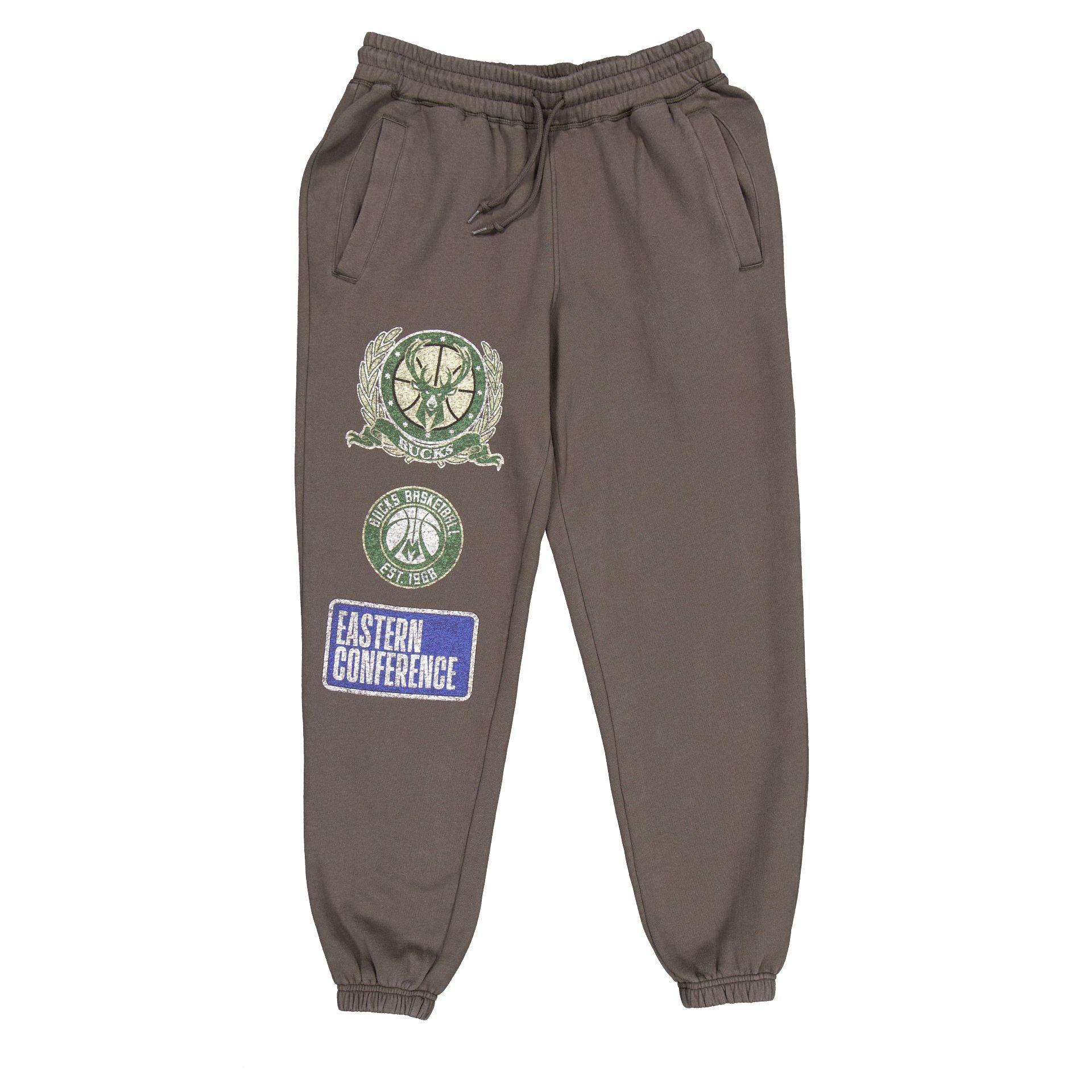 Philadelphia 76ers Oversized Essentials Sweatpants Male Product Image