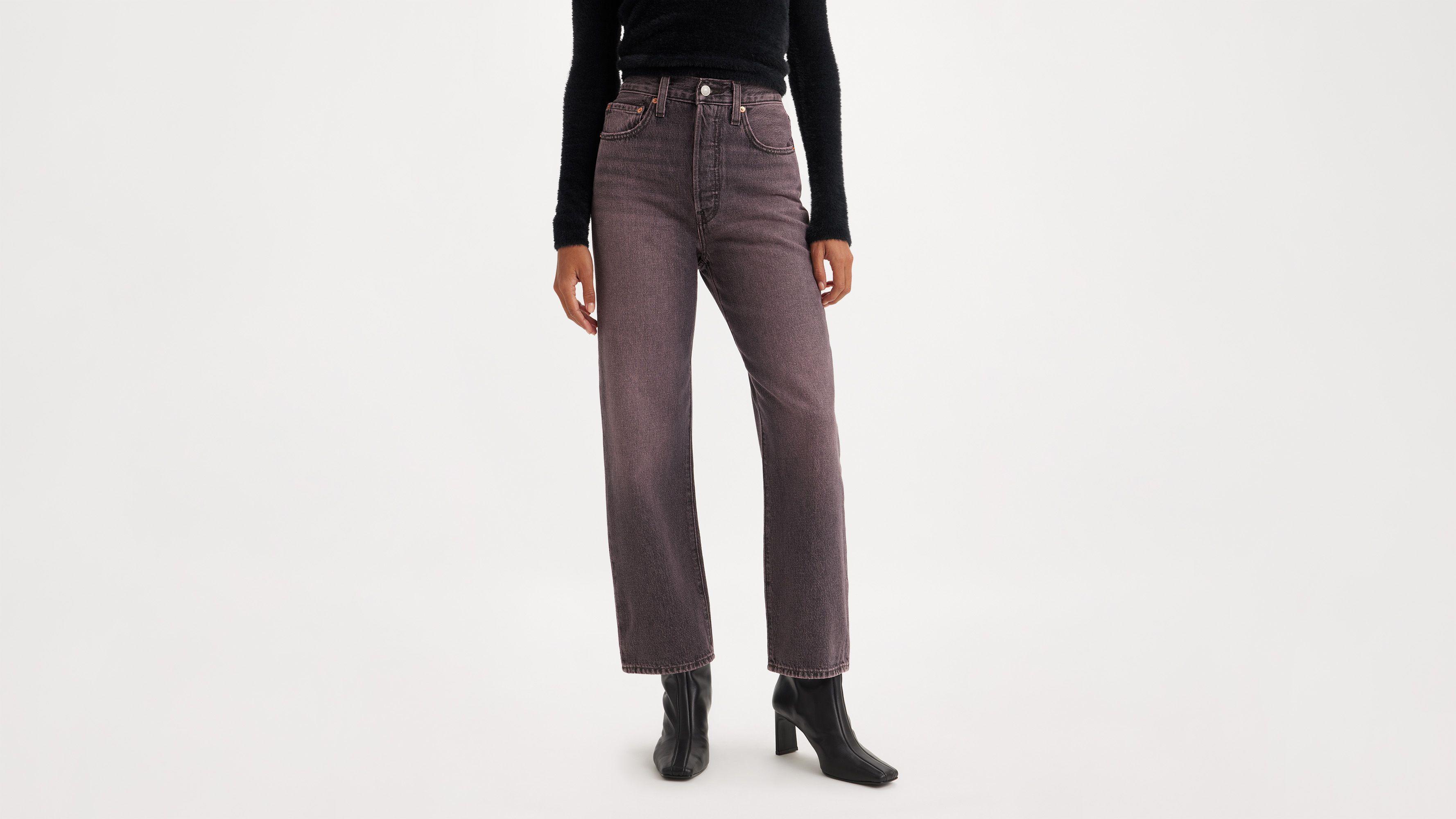 Levi's Straight Ankle Women's Jeans Product Image