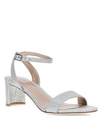 Pelle Moda Moira 2 (Silver) Women's Shoes Product Image