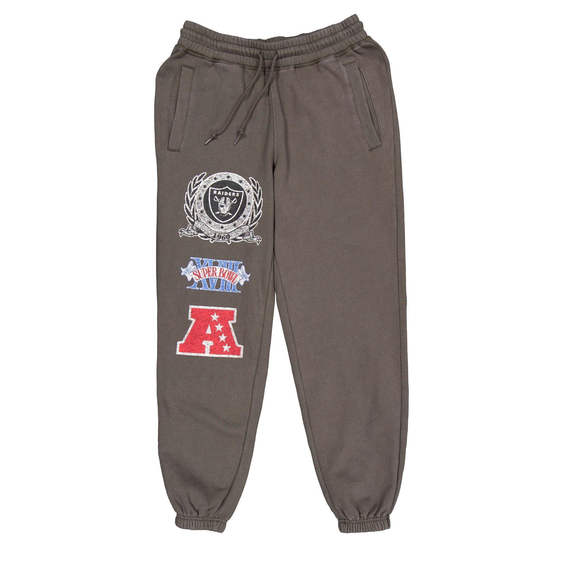 Tampa Bay Buccaneers Oversized Essentials Sweatpants Male Product Image