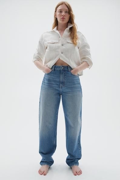 Curvy Fit Barrel High Jeans product image