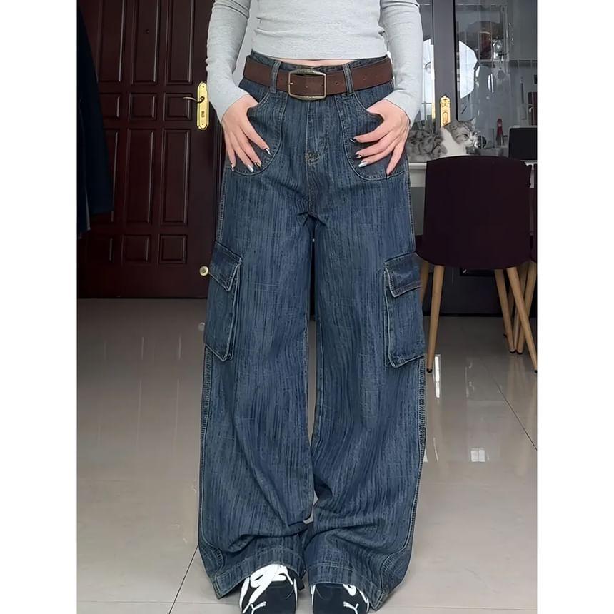 Low Rise Washed Wide Leg Cargo Jeans Product Image