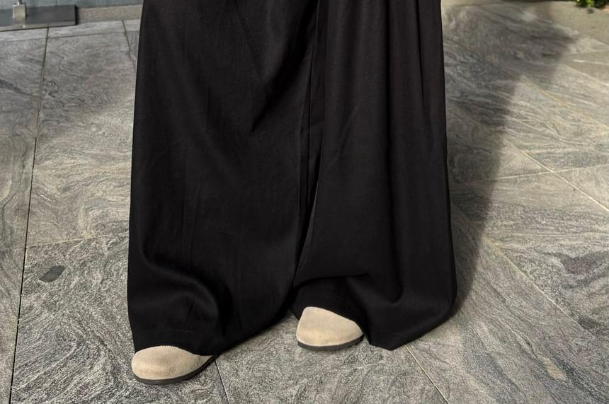 High-Rise Pleated Wide-Leg Dress Pants Product Image