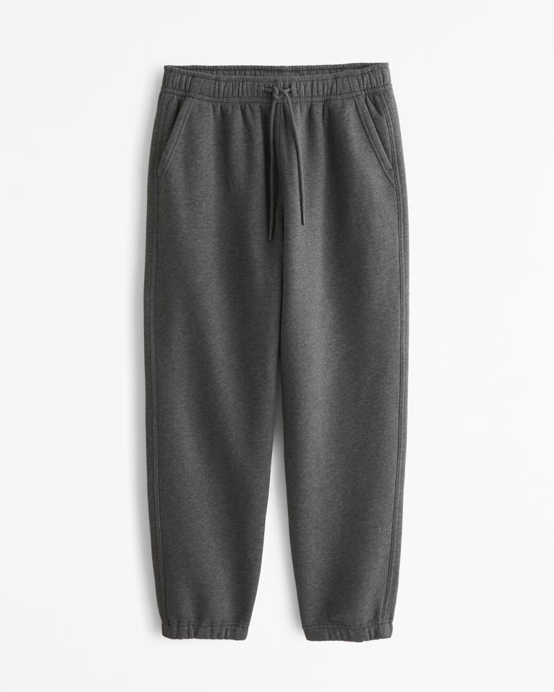 Essential Sweatpant Product Image