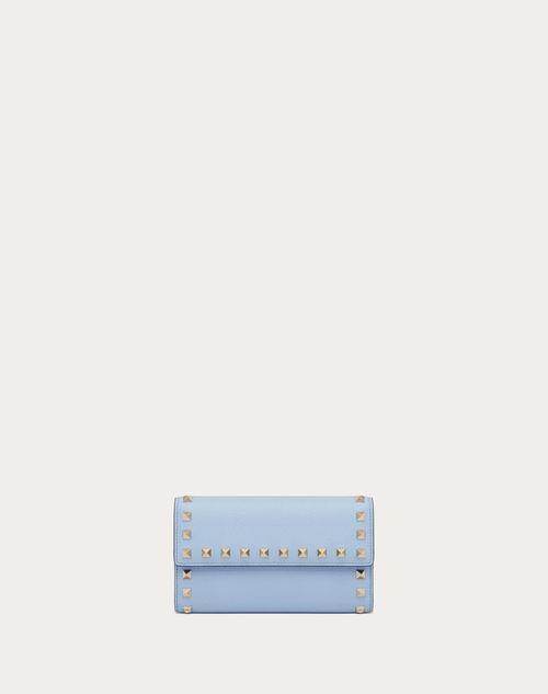 ROCKSTUD WALLET IN GRAINY CALFSKIN Product Image