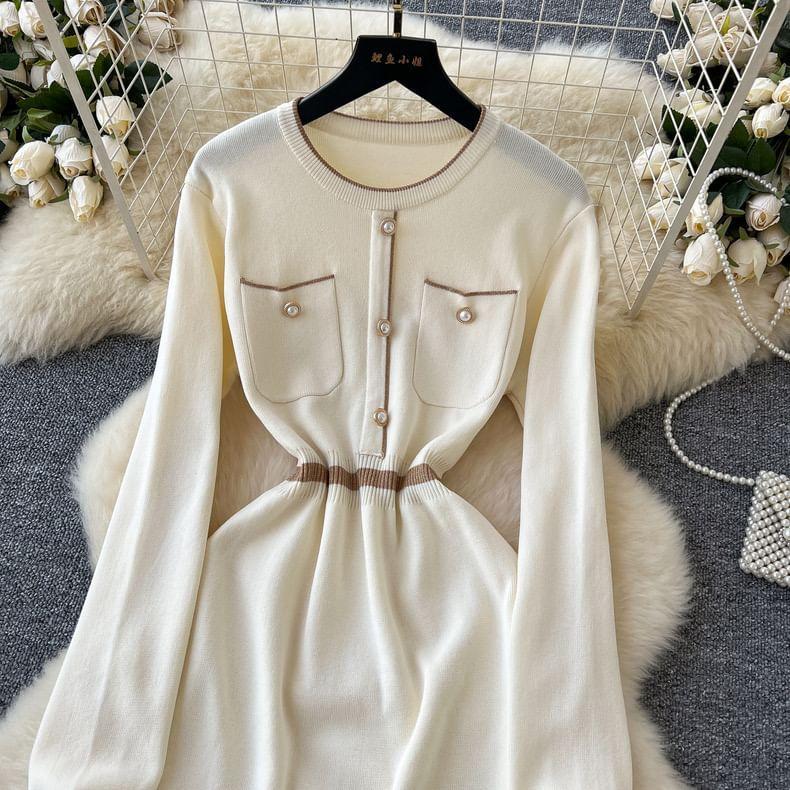 Long-Sleeve Crew Neck Plain Contrast Trim Knit A-Line Dress Product Image