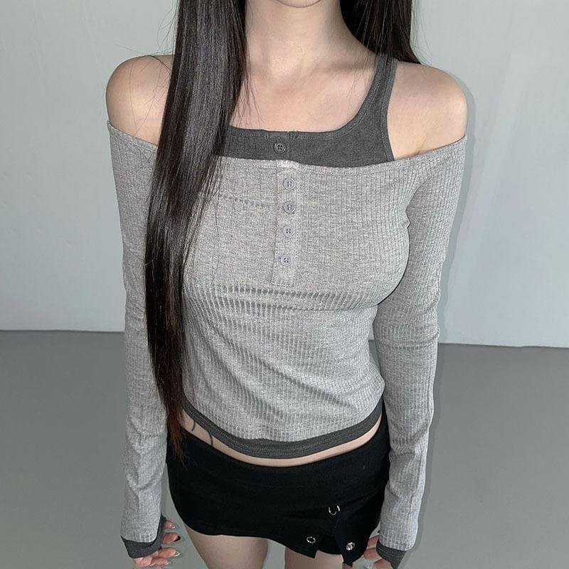 Long Sleeve Mock Two Piece Cold-Shoulder Color-Block Slim-Fit Knit Top Product Image