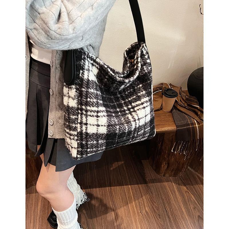 Plaid Tote Bag Product Image