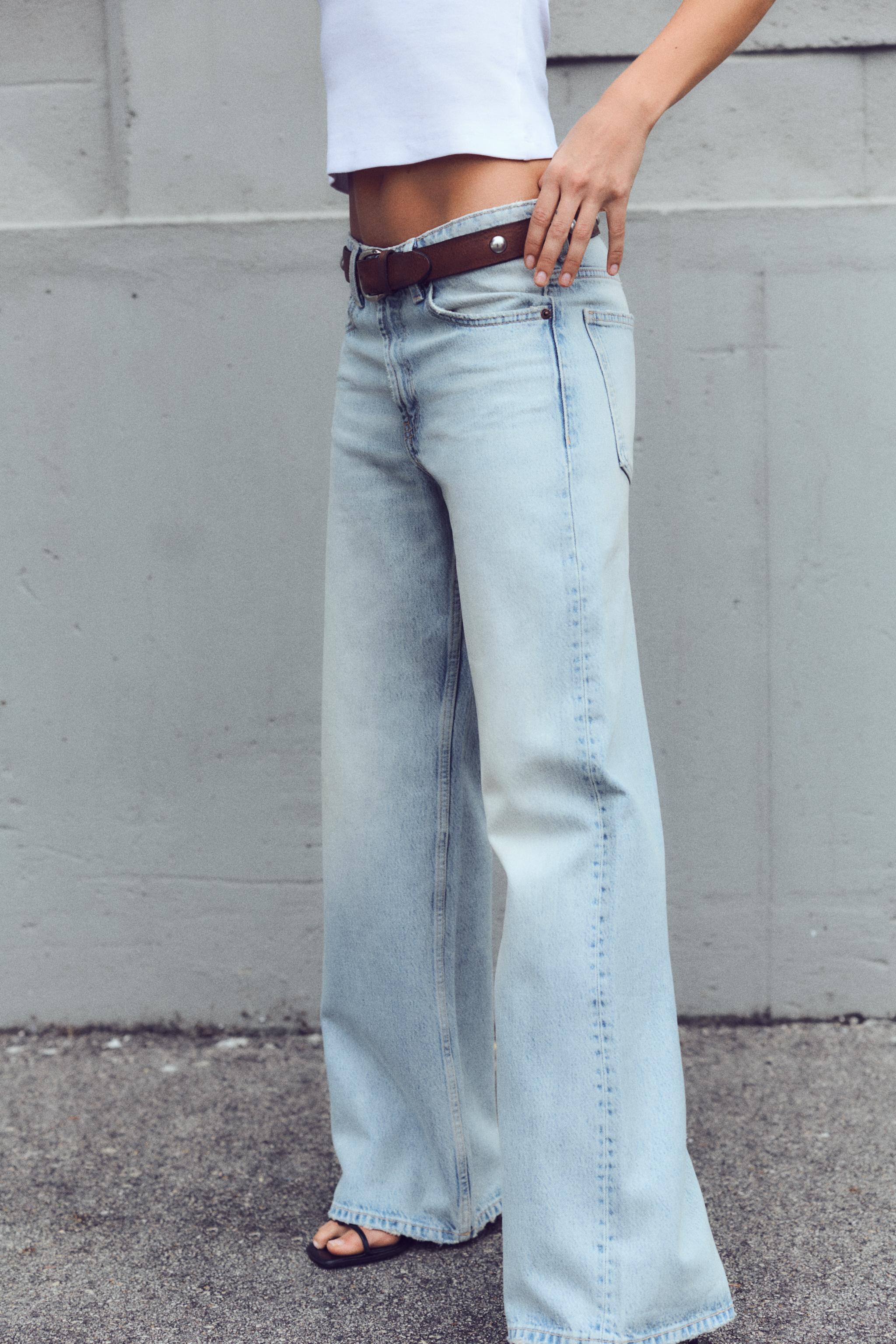 RELAXED MID-RISE TRF JEANS Product Image