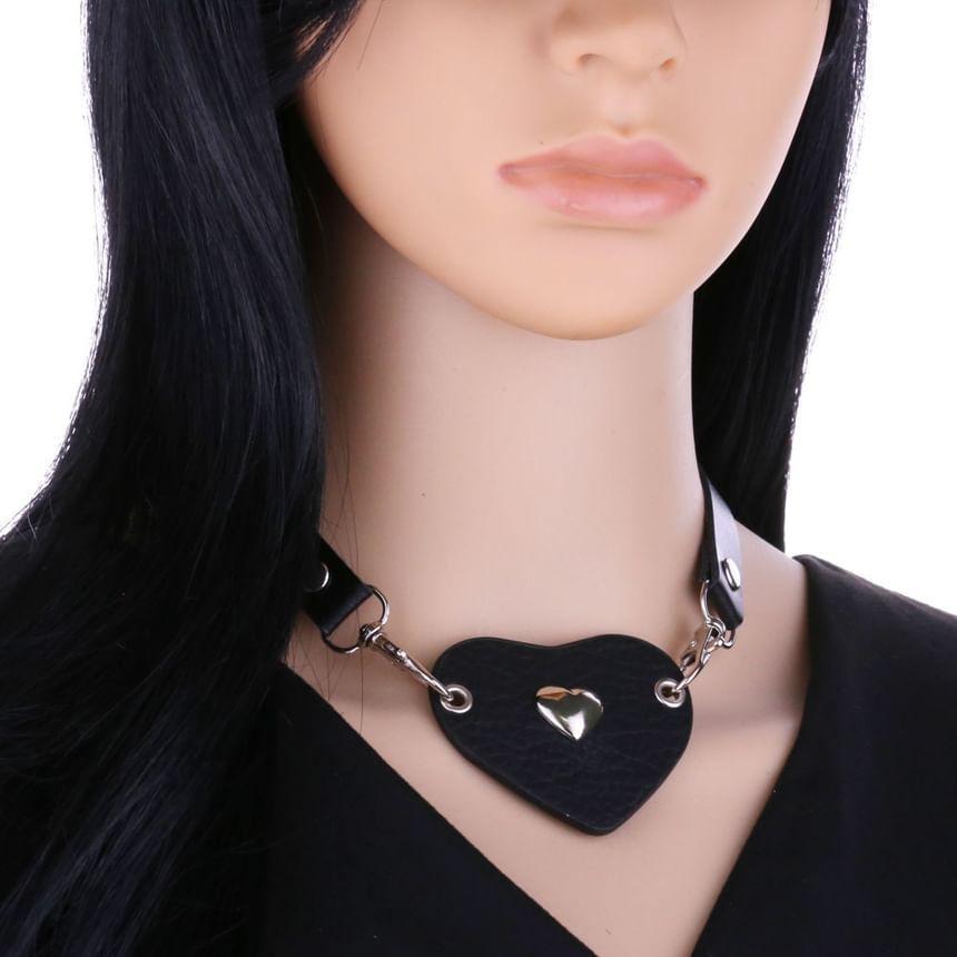 Heart Chained Choker Product Image