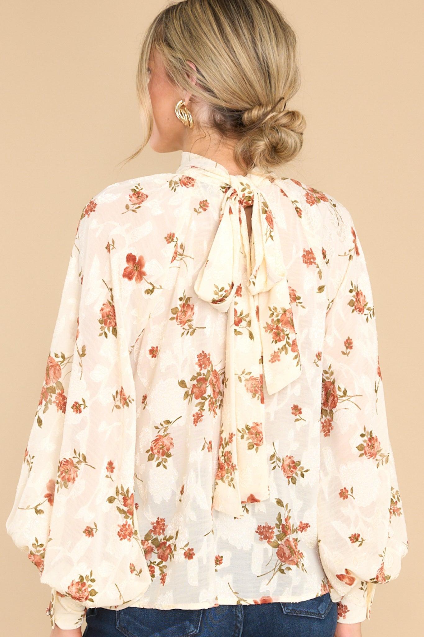 Aura Alluring Appeal Ivory Floral Print Top Product Image