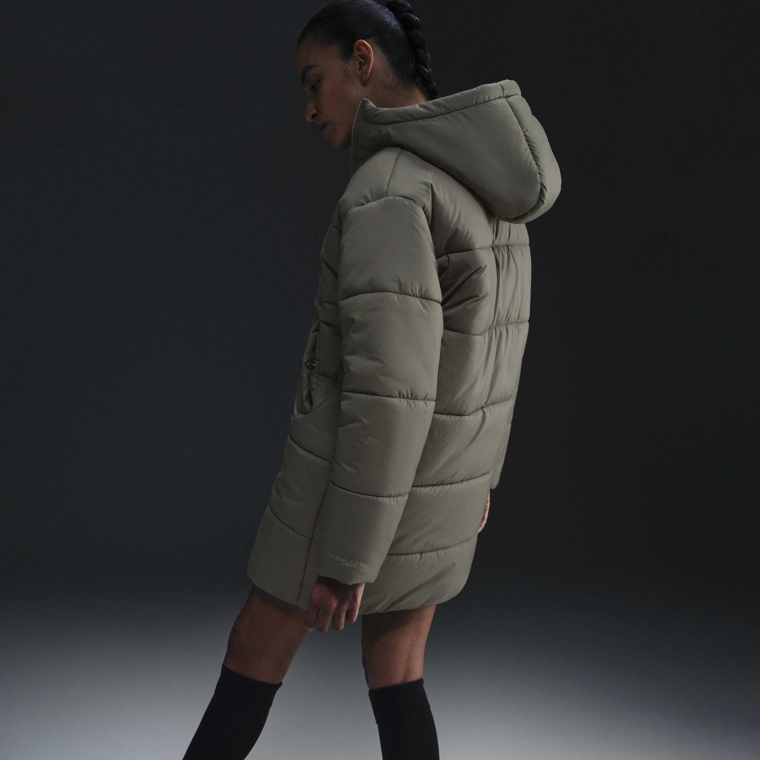 Women's Nike Sportswear Classic Puffer Therma-FIT Loose Parka Product Image