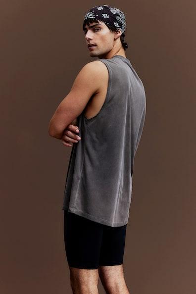 Regular Fit Sports Tank Top in DryMove™ Product Image