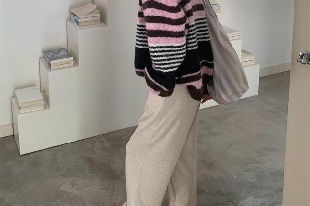 Round Neck Striped Cardigan Product Image