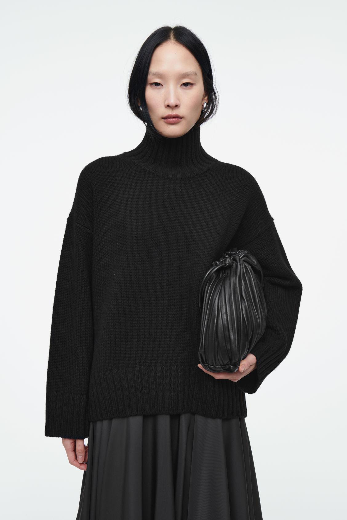 CHUNKY PURE CASHMERE TURTLENECK SWEATER product image