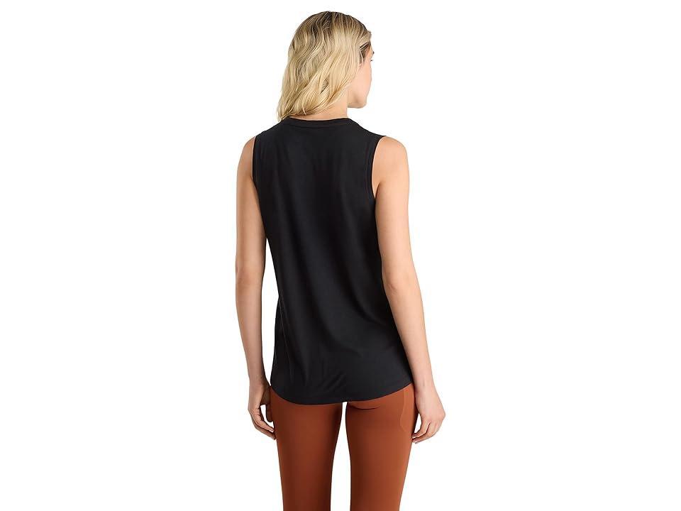 Arc'teryx Lana Tank 1) Women's Clothing Product Image