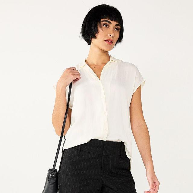 Womens Petite Nine West Short Sleeve Easy Lapel Shirt Product Image