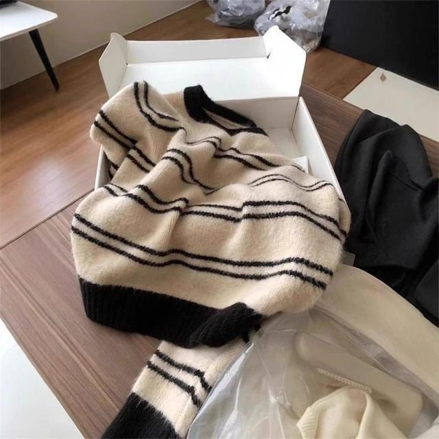 Crew Neck Striped Oversized Sweater Product Image