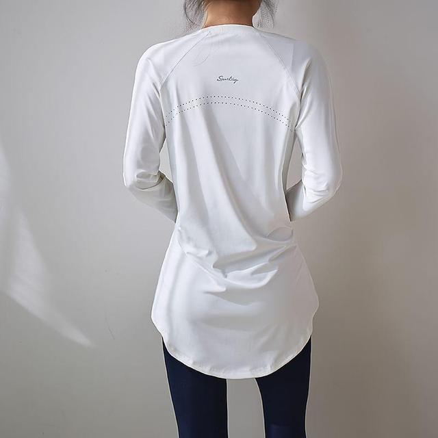 Long-Sleeve Scoop Hem Plain Long Sports Top Product Image