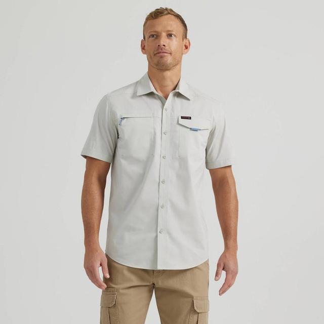 Wrangler Mens ATG Short Sleeve Button-Down Shirt Product Image