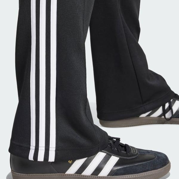 Adicolor 70s Track Pants Product Image