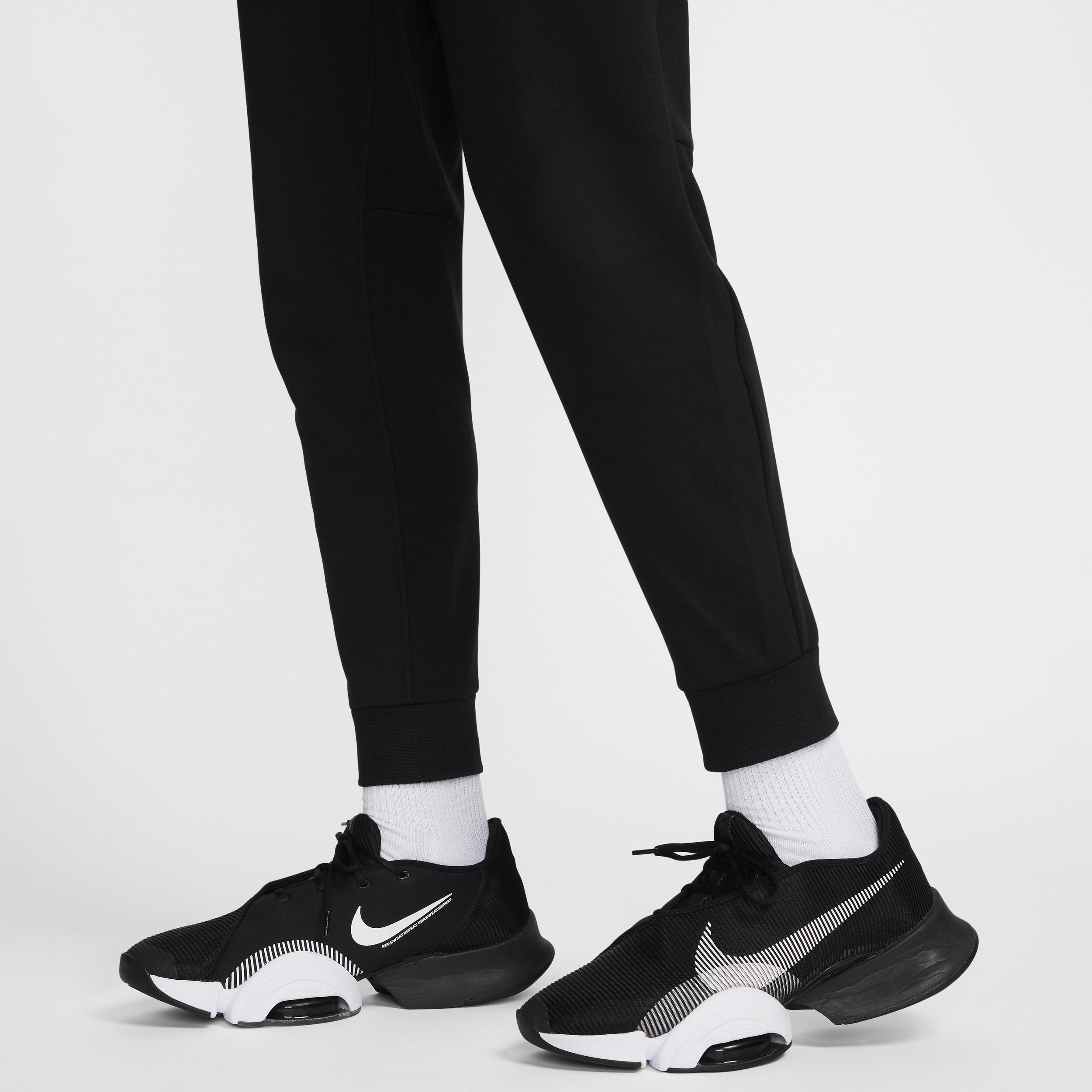 Nike Men's Primary Dri-FIT UV Versatile Jogger Pants Product Image