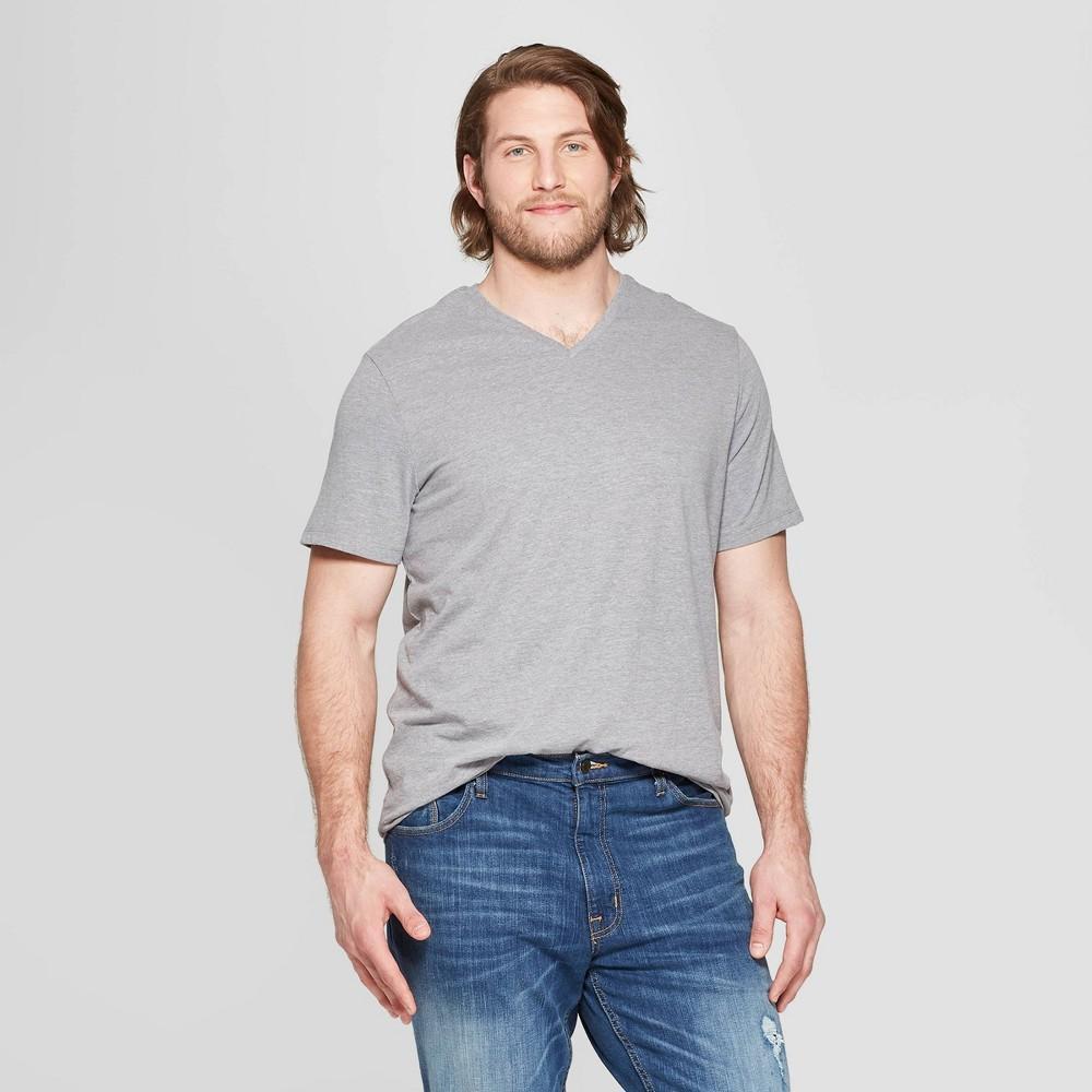 Mens Big & Tall Every Wear Short Sleeve V-Neck T-Shirt - Goodfellow & Co LT Product Image