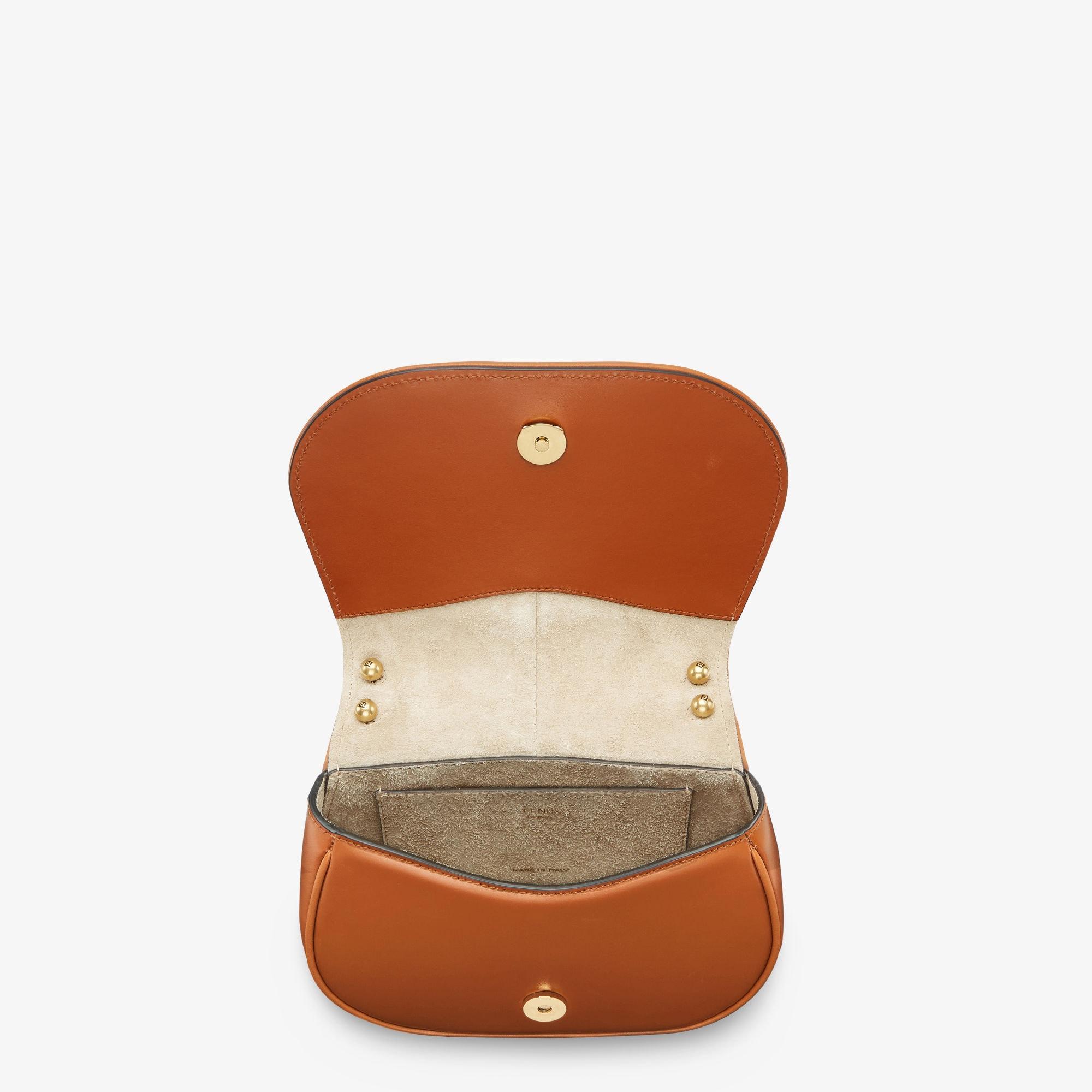 C’mon MiniBrown leather bag Product Image