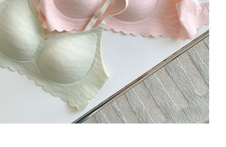 Wireless Lace Bra Product Image