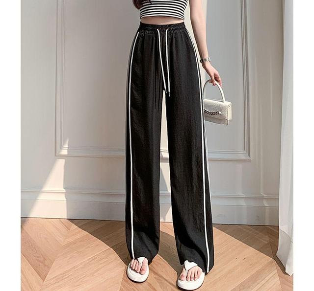 Drawstring Waist Two Tone Wide Leg Sweatpants Product Image