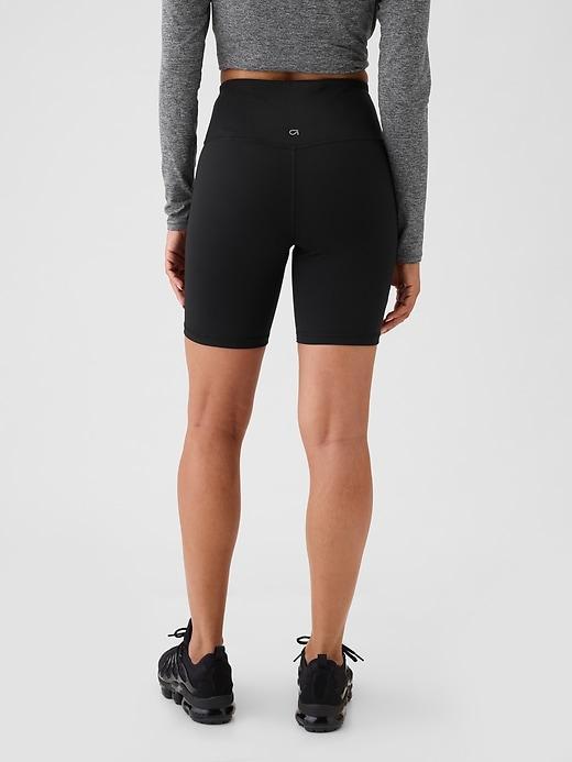 GapFit Power Bike Shorts Product Image