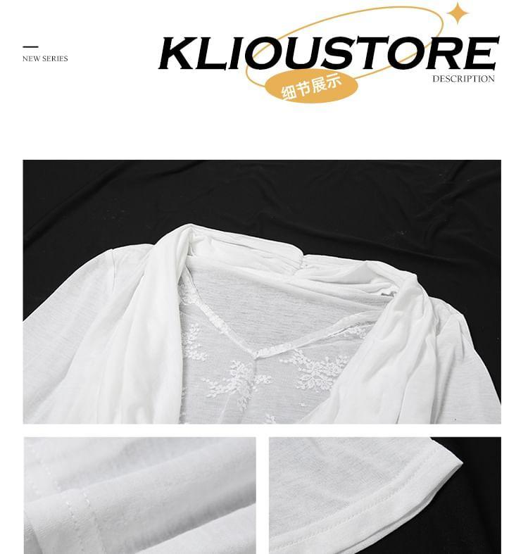 Long-Sleeve Plain Lace Panel T-Shirt Product Image