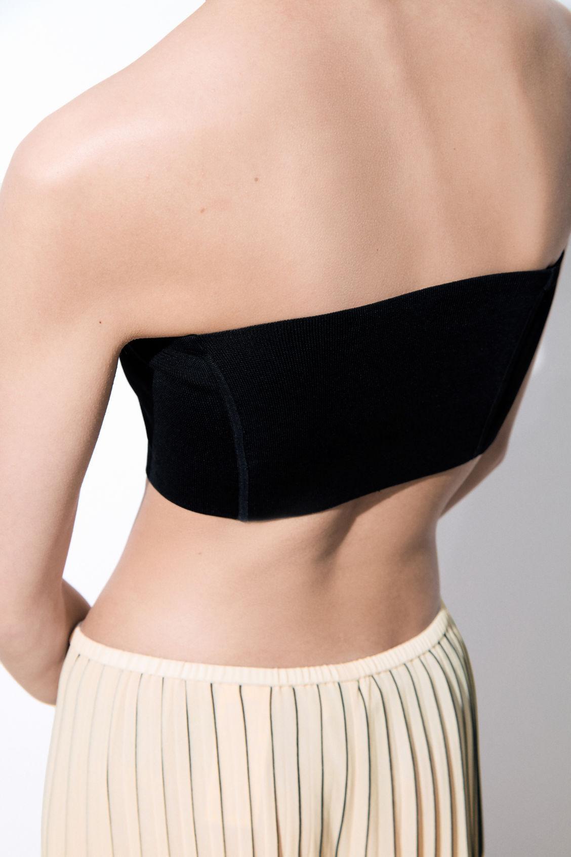 THE SILK-BLEND BANDEAU Product Image