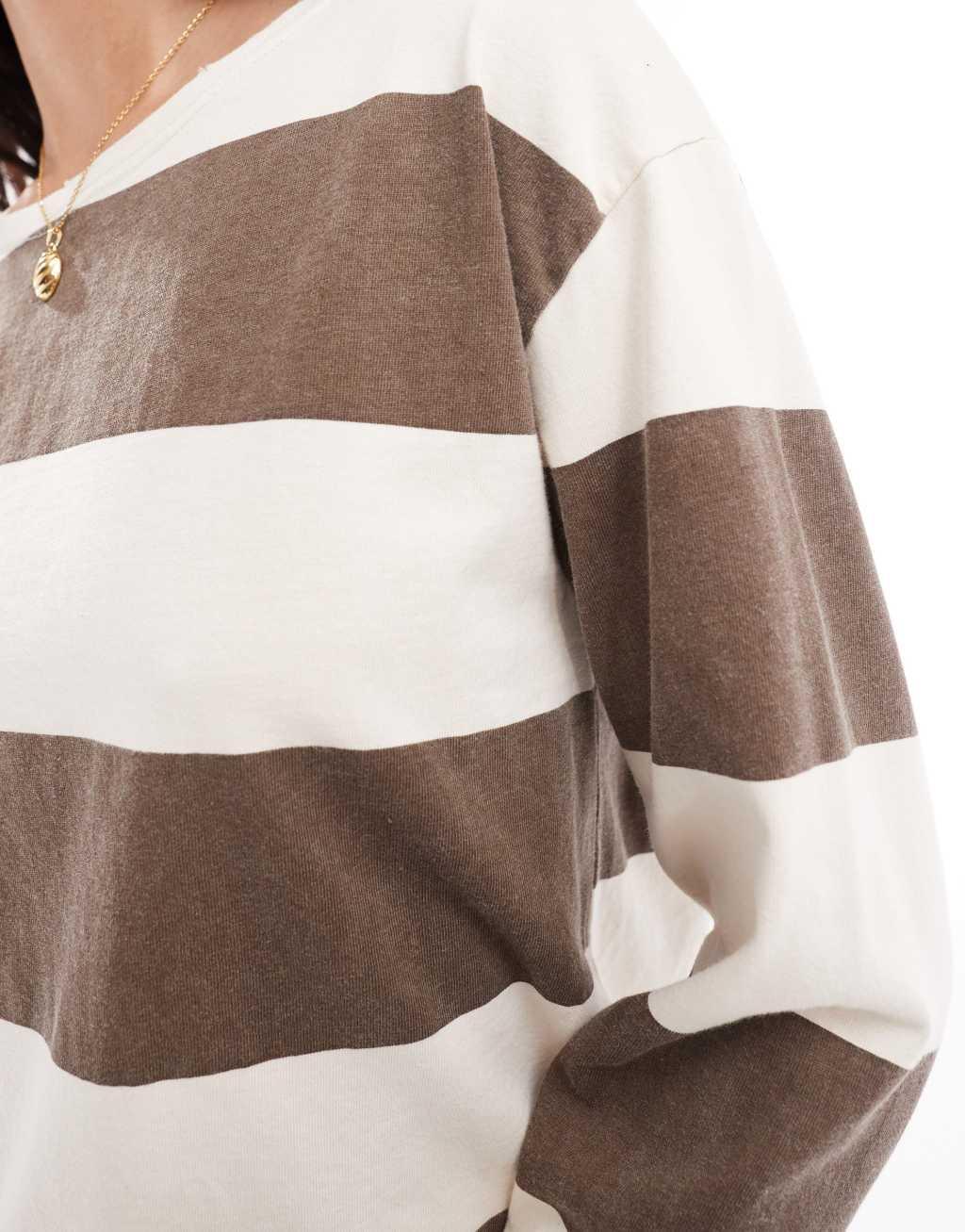 Pull&Bear oversized long sleeve T-shirt in brown stripe Product Image