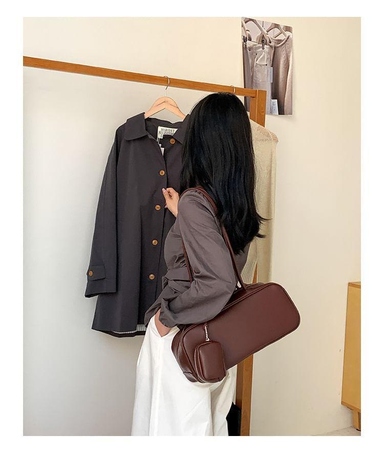 Set: Plain Faux Leather Tote Bag + Pouch Product Image